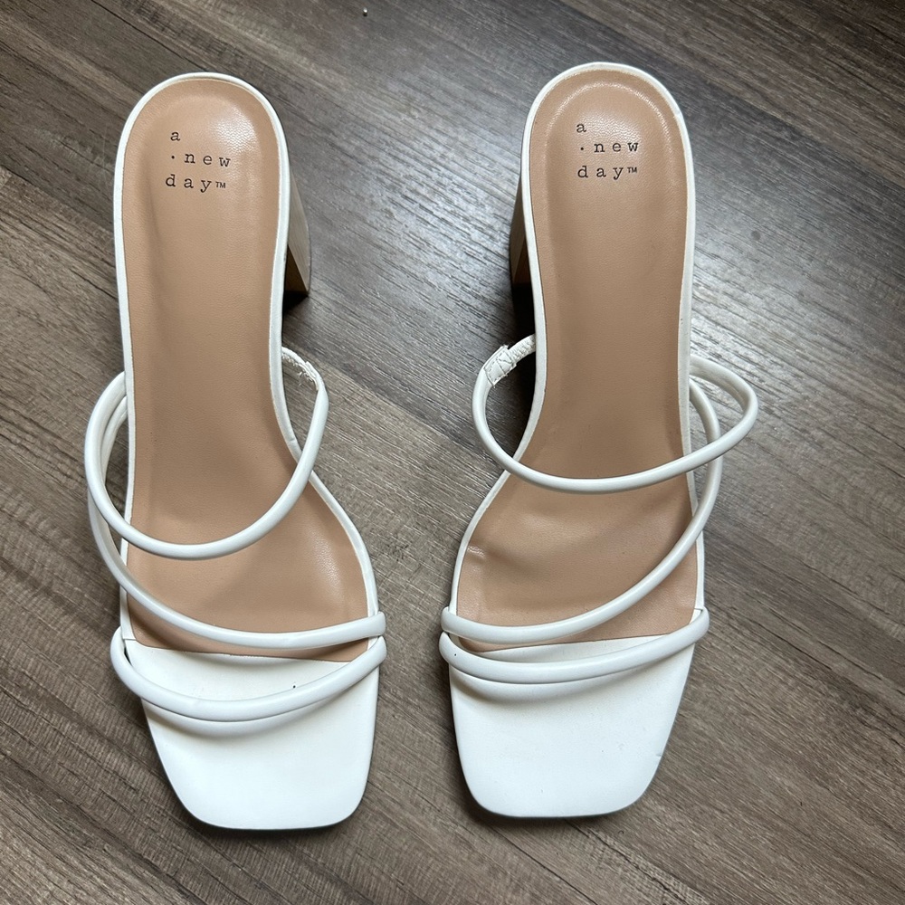 Brand new never worn bought for a wedding didn’t wear